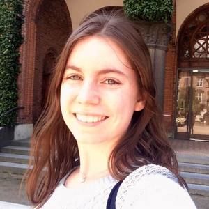 Meet your Posher, Alex